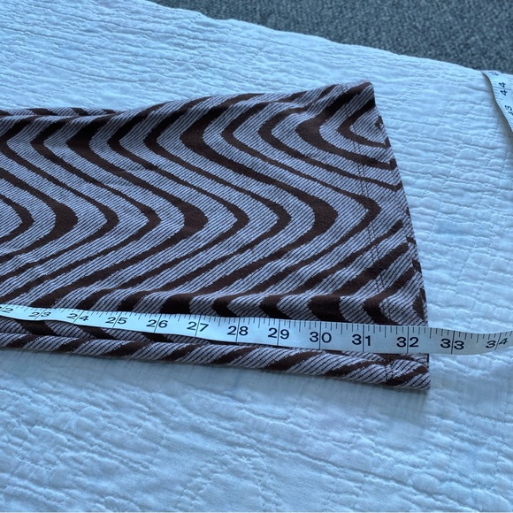 Urban Outfitters Flare Leggings 33 inseam Long Medium Brown wavy design pattern - Picture 9 of 10